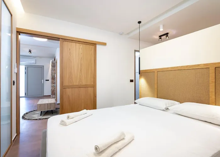 The Infinities 코스 타운