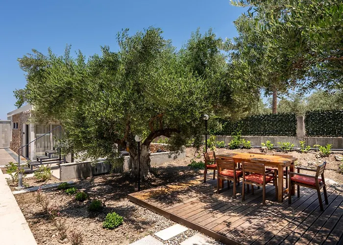 The Infinities 코스 타운