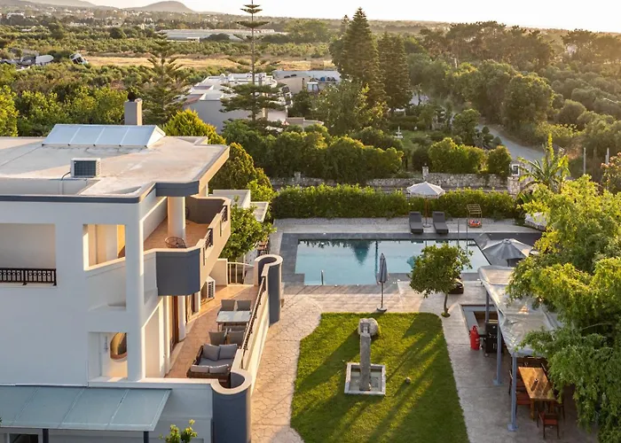 The Infinities * 코스 타운