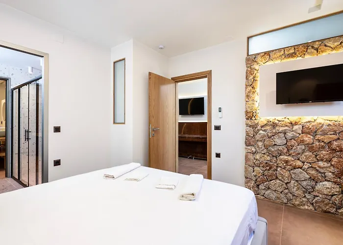 Vila The Infinities *